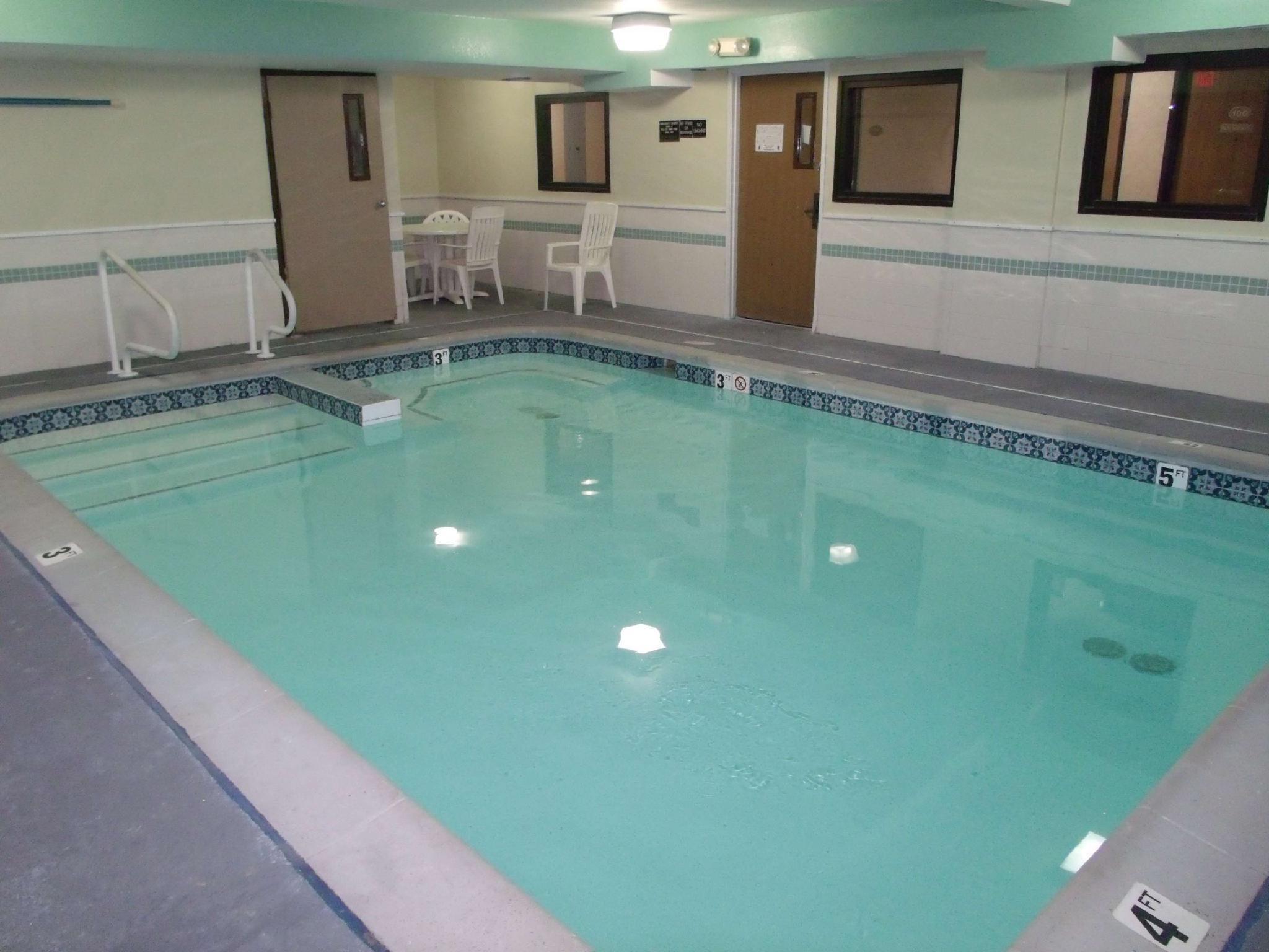 Americas Best Value Inn & Suites Harrisonville Exterior foto