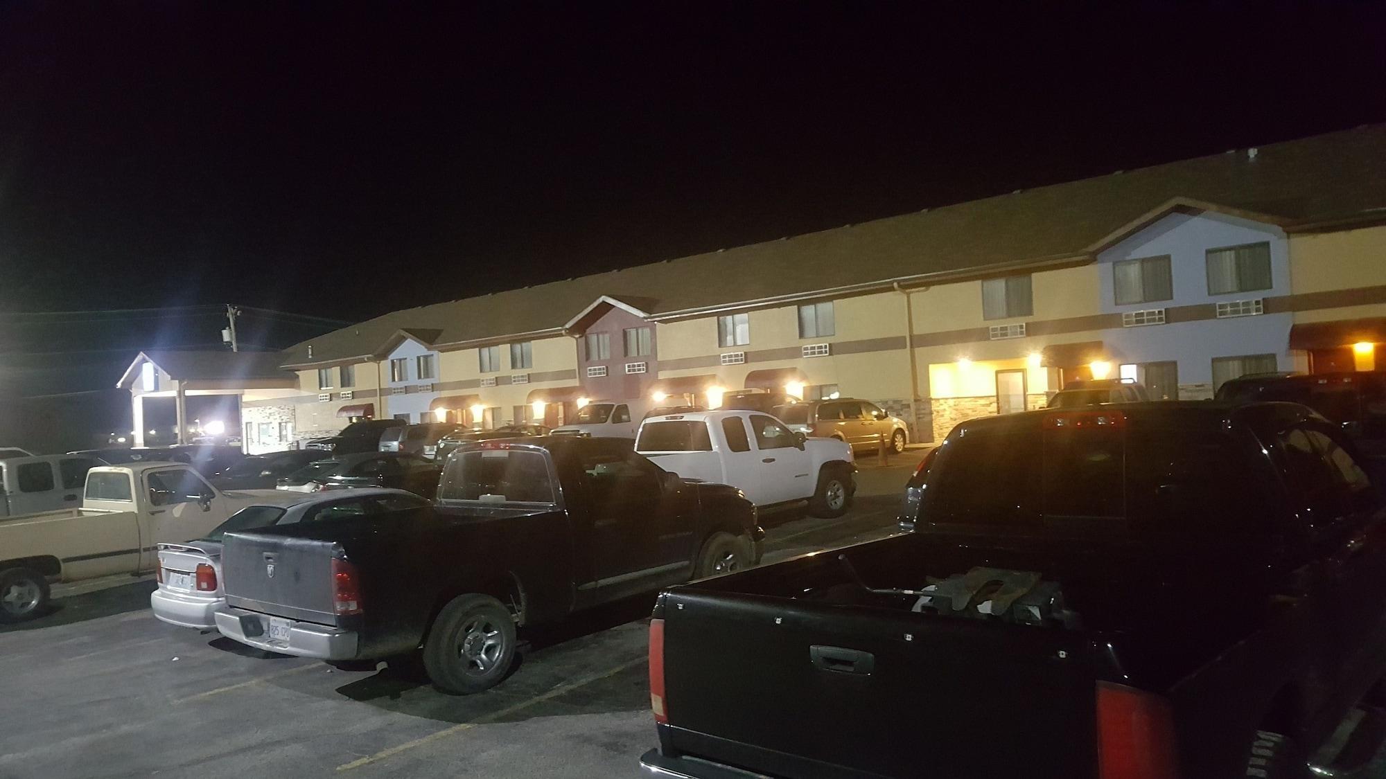 Americas Best Value Inn & Suites Harrisonville Exterior foto