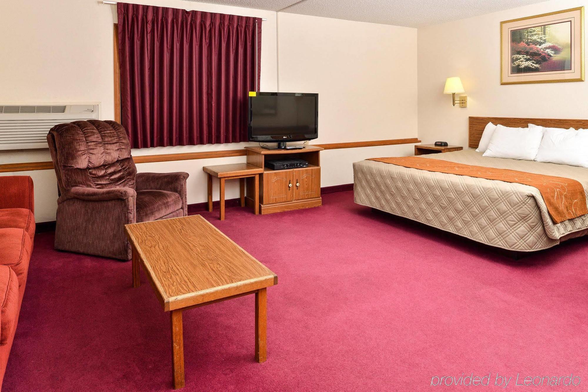 Americas Best Value Inn & Suites Harrisonville Exterior foto