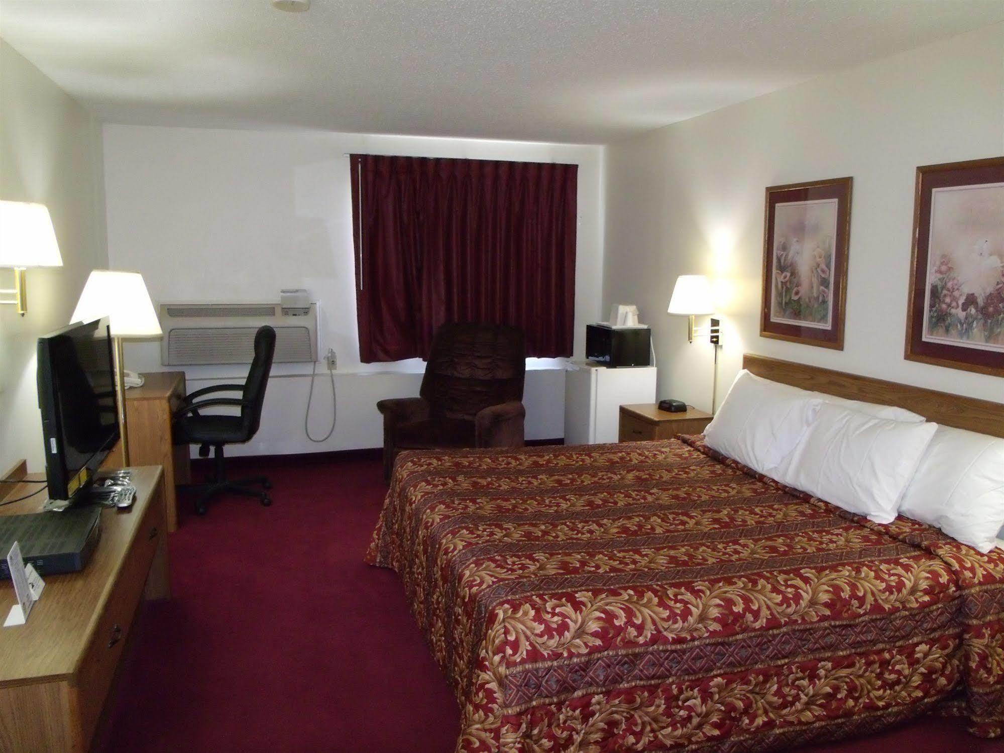 Americas Best Value Inn & Suites Harrisonville Zimmer foto
